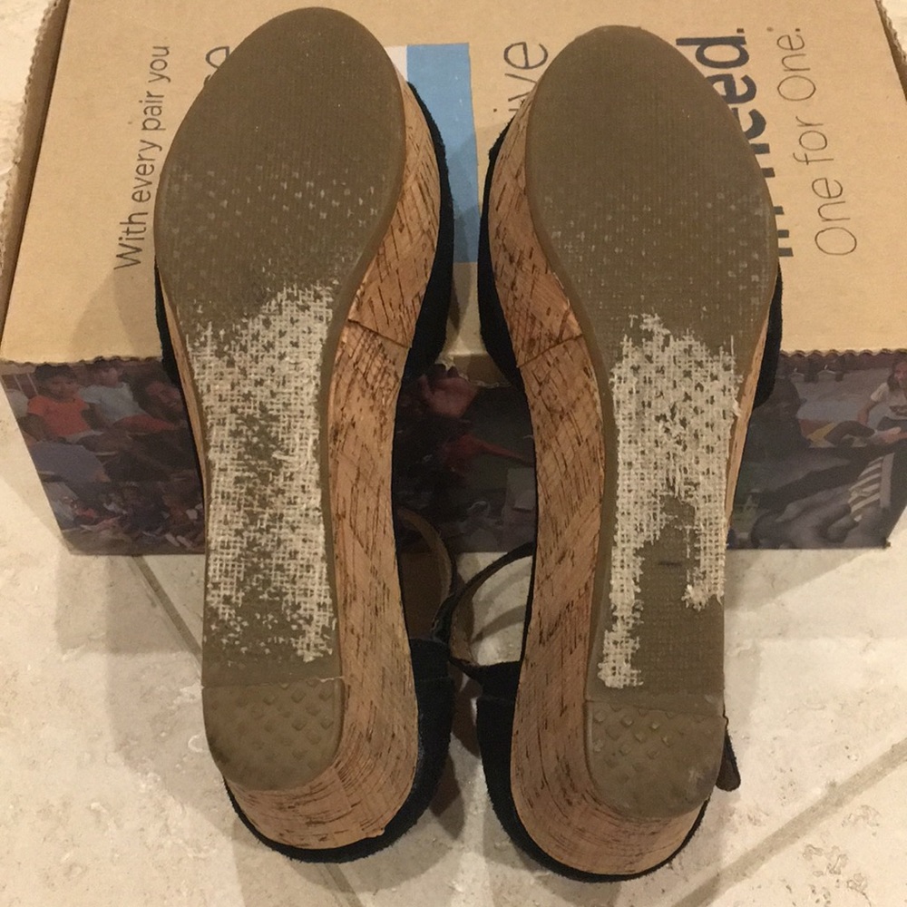 Toms Black Suede Cork Platform Wedge Sandals - Picture 3 of 4